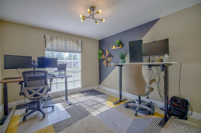 1932 KETTLER DRIVE, Lutz, FL 33559