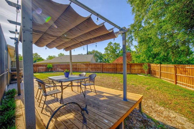 1932 KETTLER DRIVE, Lutz, FL 33559