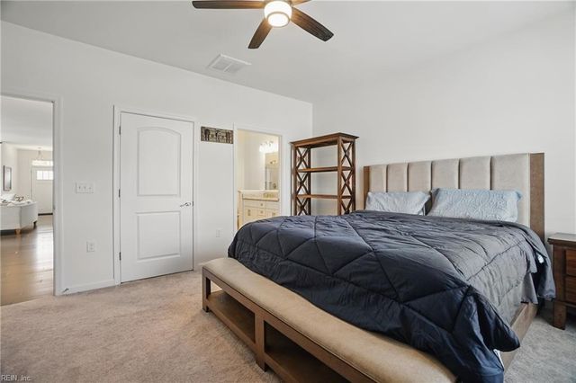 303 Cathedral ST, Smithfield, VA 23430