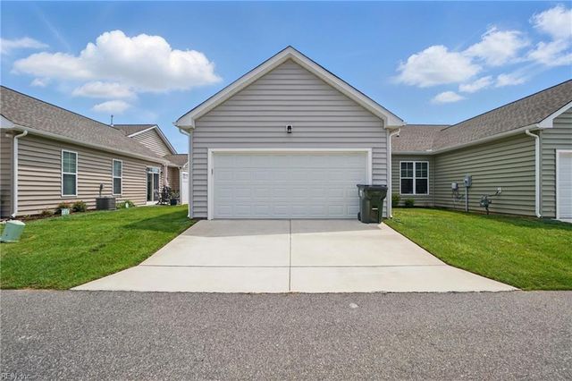 303 Cathedral ST, Smithfield, VA 23430