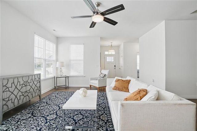 303 Cathedral ST, Smithfield, VA 23430