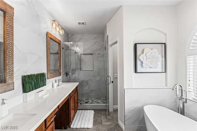 275 Spectacular Street, Henderson, NV 89052