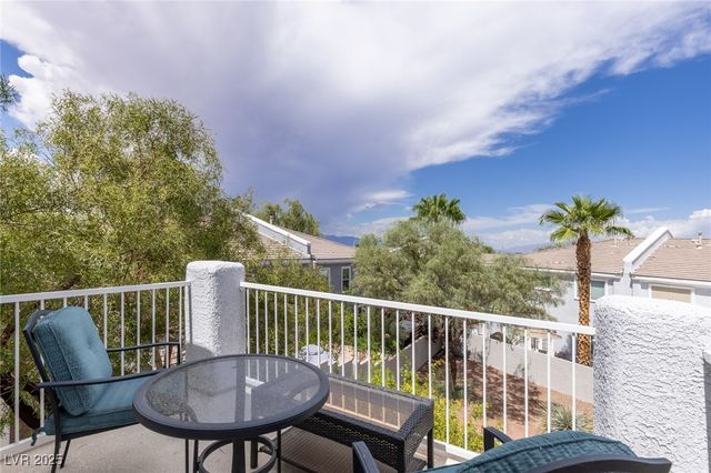 275 Spectacular Street, Henderson, NV 89052