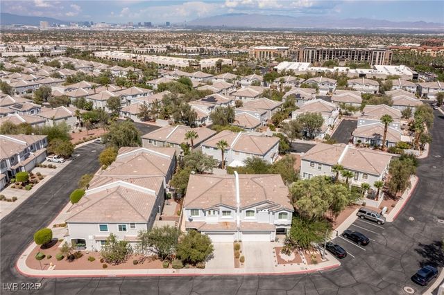 275 Spectacular Street, Henderson, NV 89052