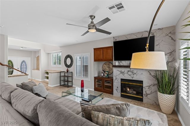 275 Spectacular Street, Henderson, NV 89052