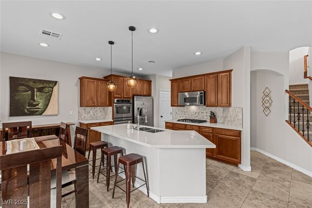 275 Spectacular Street, Henderson, NV 89052