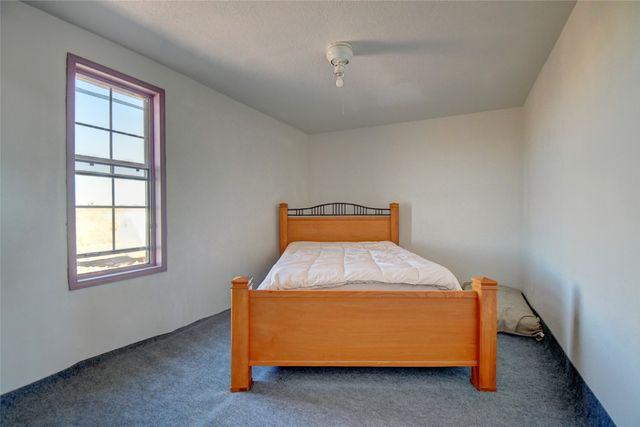 124 Turquoise Trail, Santa Fe, NM 87508