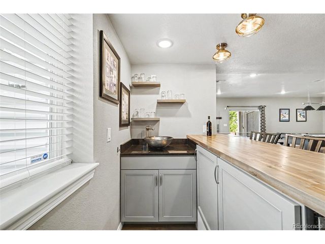 8736 Bross St, Arvada, CO 80007