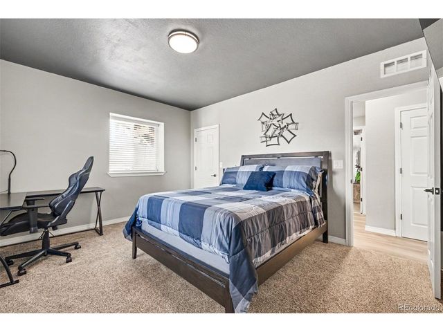 8736 Bross St, Arvada, CO 80007