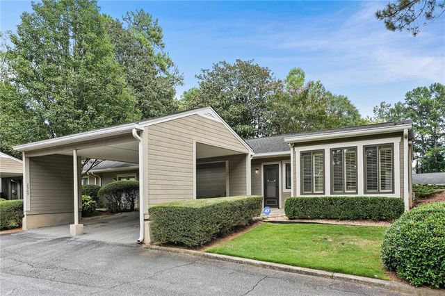 2949 Torreya SE Way, Marietta, GA 30067