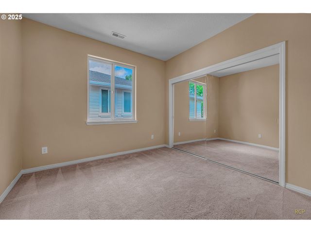 5328 Nw CRADY Ln, Portland, OR 97229