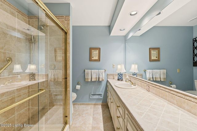 3303 Mount Shasta Way, Louisville, KY 40241