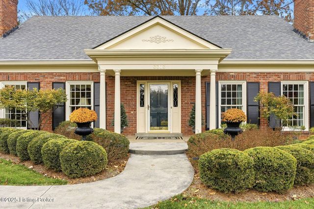 3303 Mount Shasta Way, Louisville, KY 40241