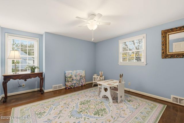 3303 Mount Shasta Way, Louisville, KY 40241