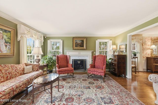 3303 Mount Shasta Way, Louisville, KY 40241