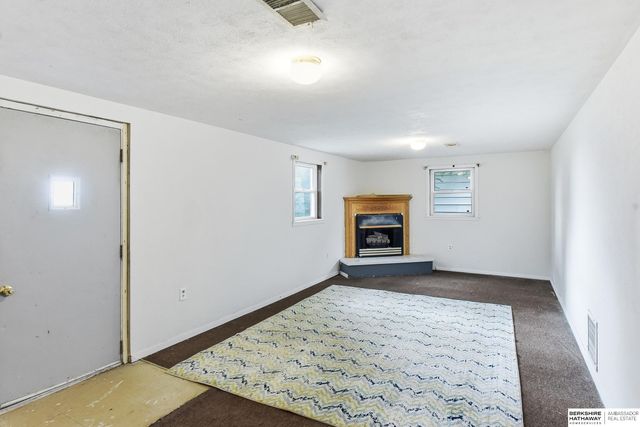 2101 Van Buren Street, Bellevue, NE 68005