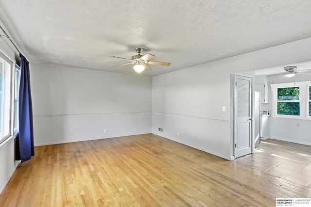 2101 Van Buren Street, Bellevue, NE 68005