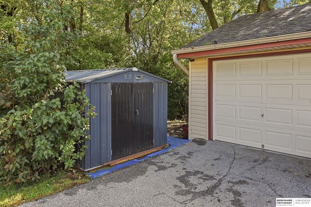 2101 Van Buren Street, Bellevue, NE 68005