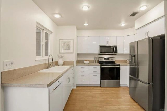 3561 Boussock Lane, Oceanside, CA 92057