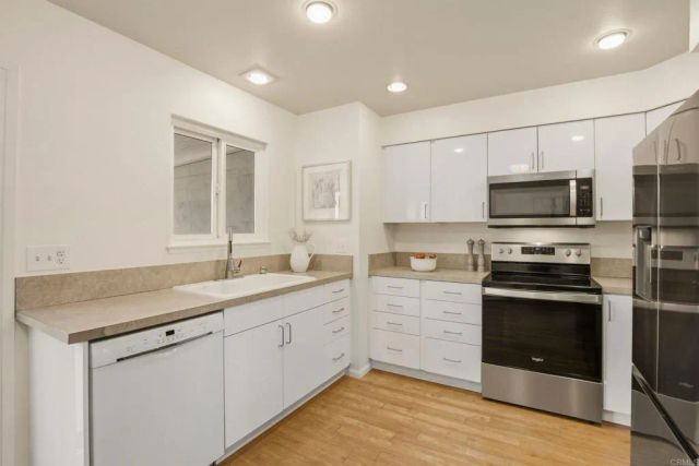 3561 Boussock Lane, Oceanside, CA 92057