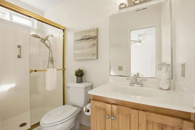 3561 Boussock Lane, Oceanside, CA 92057