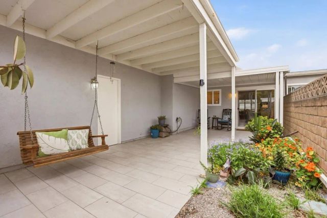 3561 Boussock Lane, Oceanside, CA 92057