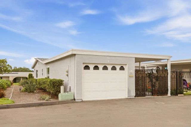 3561 Boussock Lane, Oceanside, CA 92057