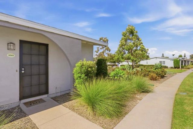3561 Boussock Lane, Oceanside, CA 92057