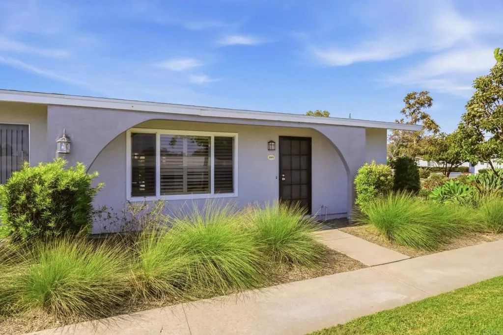 3561 Boussock Lane, Oceanside, CA 92057