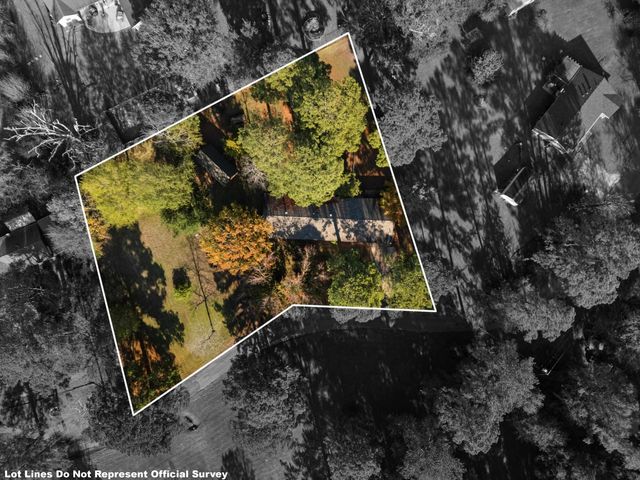 170 Payton St, Jefferson, TX 75657