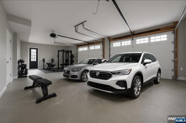 26 Clinton Avenue 1, Jersey City, NJ 07304