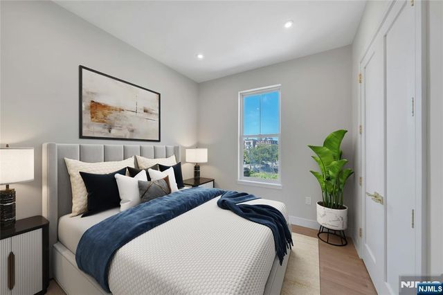 26 Clinton Avenue 1, Jersey City, NJ 07304