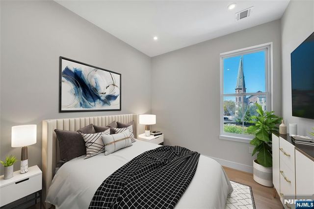 26 Clinton Avenue 1, Jersey City, NJ 07304