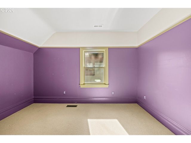 216 Se 17TH Ave, Portland, OR 97214