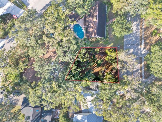 1113 N RIVERHILLS DRIVE, Temple Terrace, FL 33617