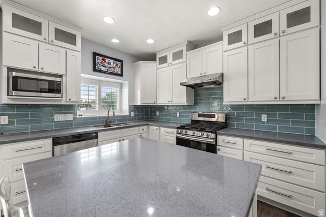 2232 W MYA NICHOL CIR, West Jordan, UT 84084