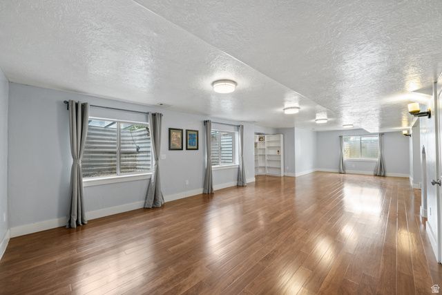 2232 W MYA NICHOL CIR, West Jordan, UT 84084
