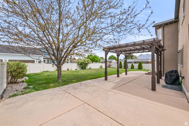 2232 W MYA NICHOL CIR, West Jordan, UT 84084