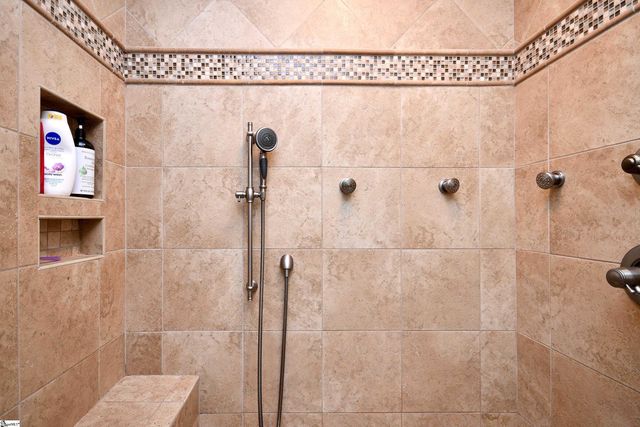 106 Plum Mill Court, Greer, SC 29650