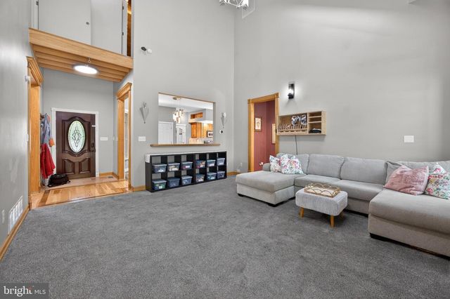 18 FALLON DR, Pasadena, MD 21122
