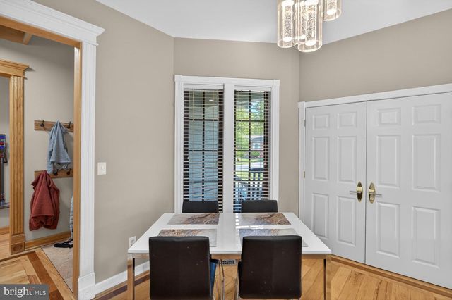 18 FALLON DR, Pasadena, MD 21122