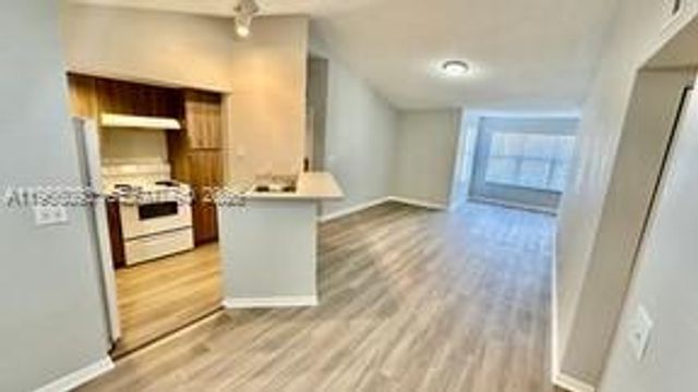 595 Vista Isles Dr 1924, Sunrise, FL 33325