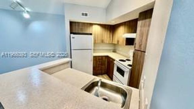 595 Vista Isles Dr 1924, Sunrise, FL 33325