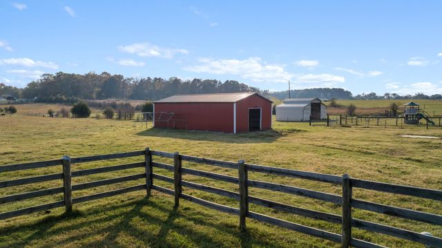 1883 Sawgrass Ln, Chapel Hill, TN 37034