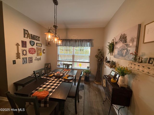 2205 Locksley Woods Dr C, Greenville, NC 27858