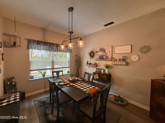 2205 Locksley Woods Dr C, Greenville, NC 27858