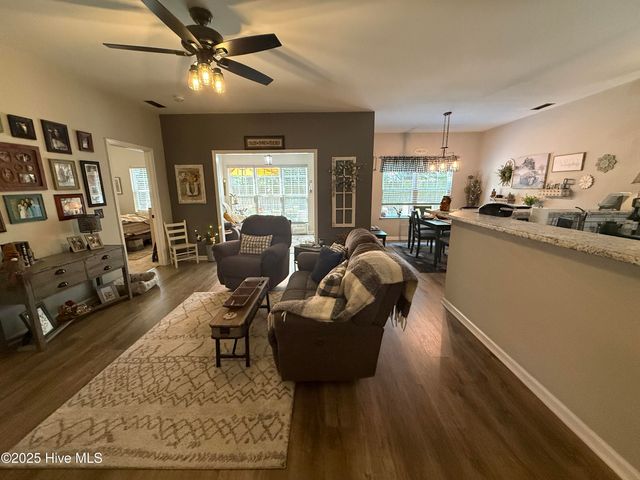 2205 Locksley Woods Dr C, Greenville, NC 27858