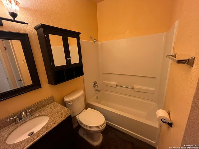 7339 HUNTERS LAND, San Antonio, TX 78249