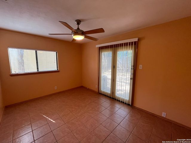 7339 HUNTERS LAND, San Antonio, TX 78249