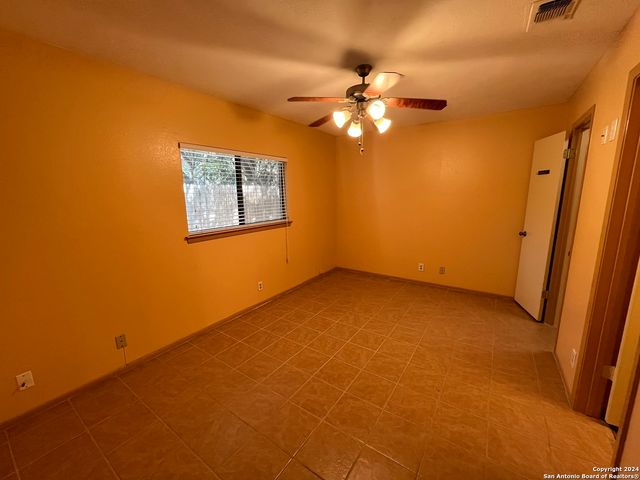 7339 HUNTERS LAND, San Antonio, TX 78249